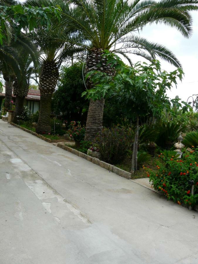 Villa Yucca Avola Eksteriør bilde